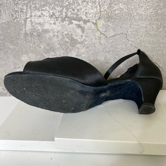 #10 Very Fine Classic 1620C – Cuban Heel - Picture 2 of 3